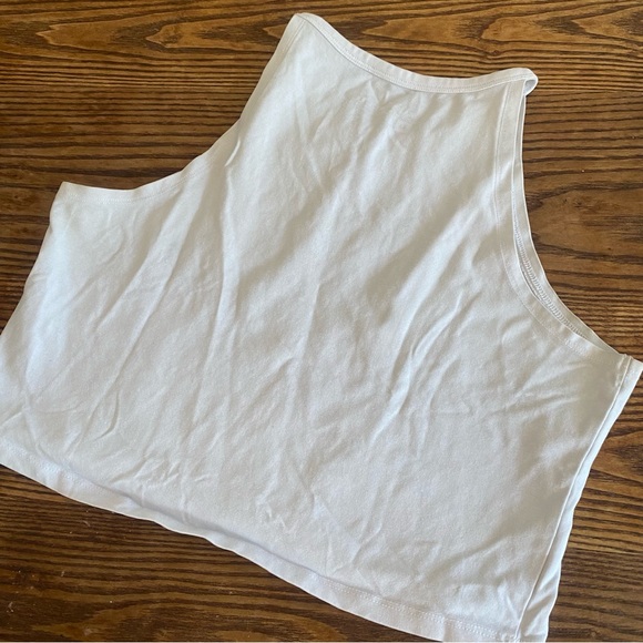 Alphalete crop tank - Picture 6 of 6